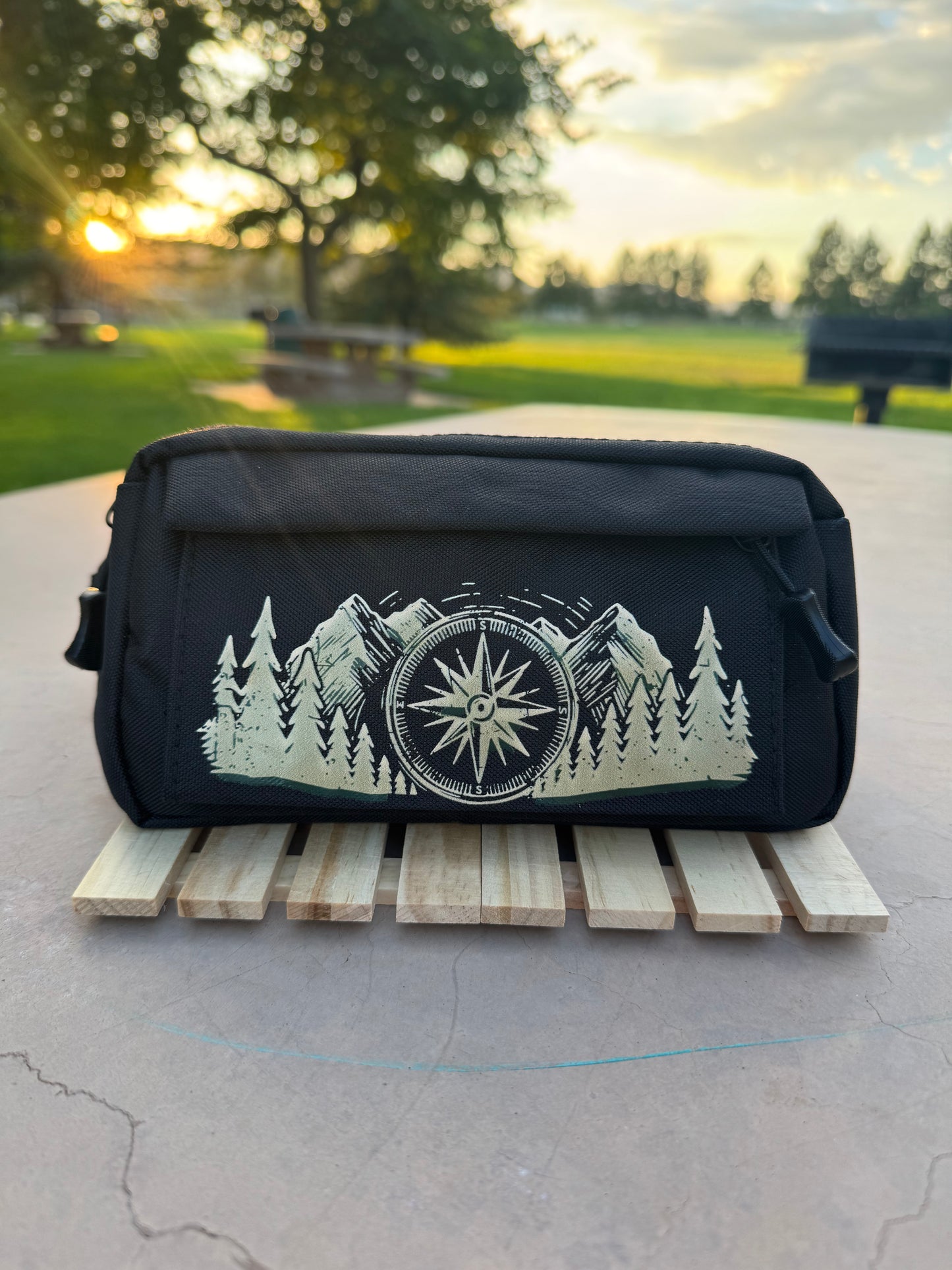 Sports Fanny Pack – Outdoor Crossbody Waist Bag (Black)