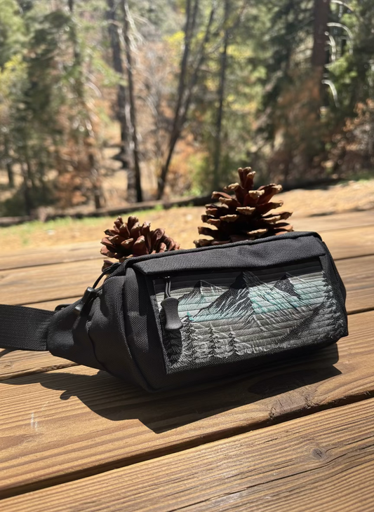 Sports Fanny Pack – Black | Forest Mountain