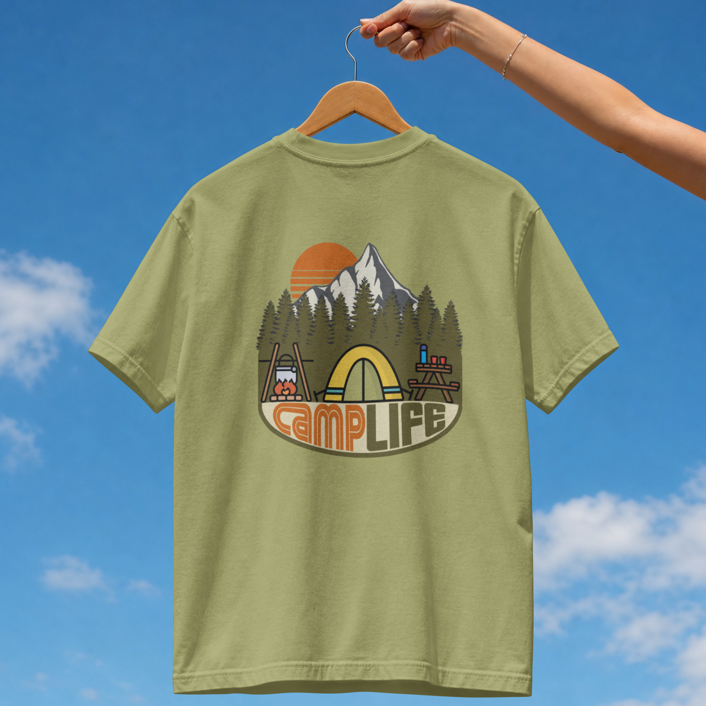 Camp Life Vintage Camping Patch PNG Design