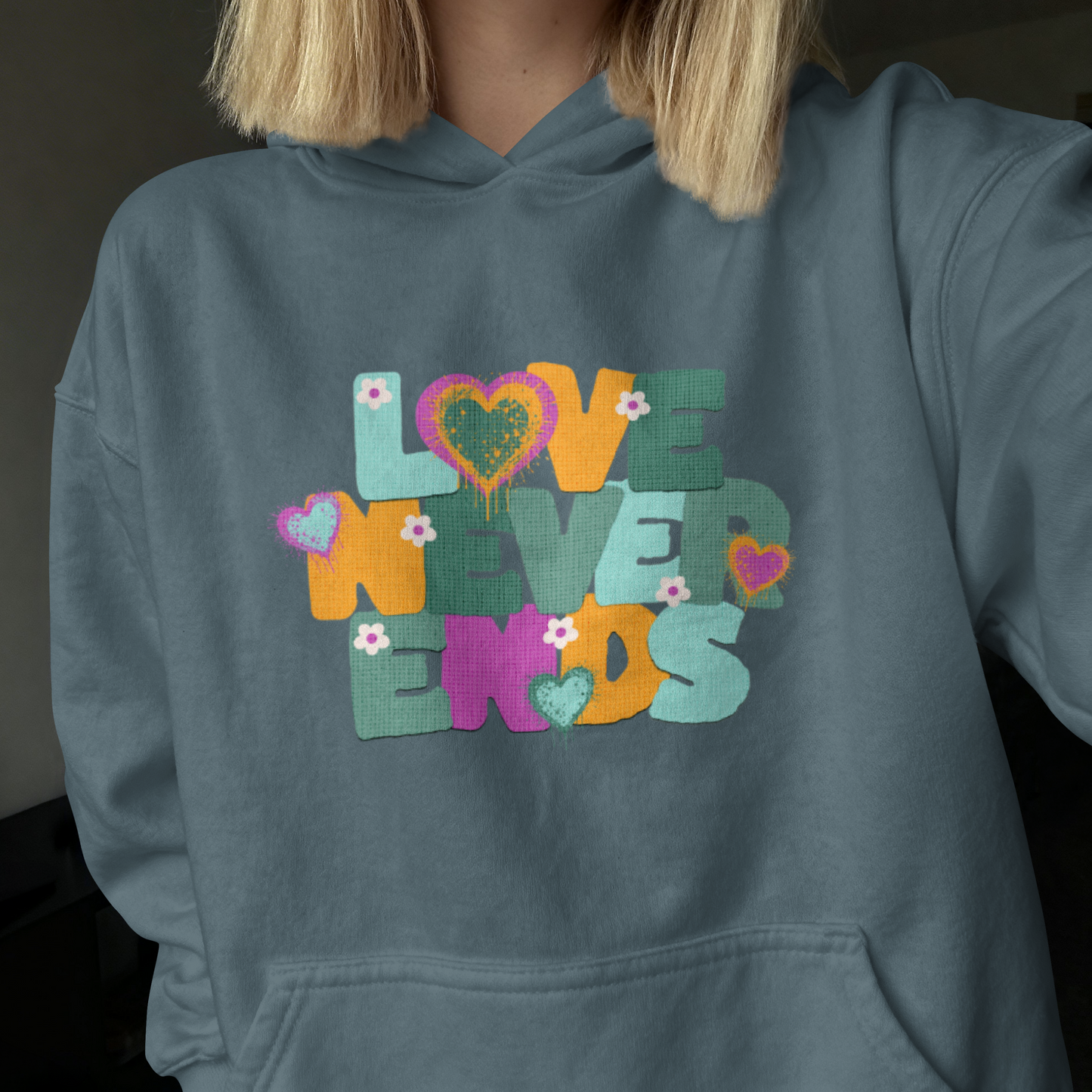 Love Never Ends – Playful Happy Typography – Digital PNG Download | Hoodies, Waist Bags, Stickers